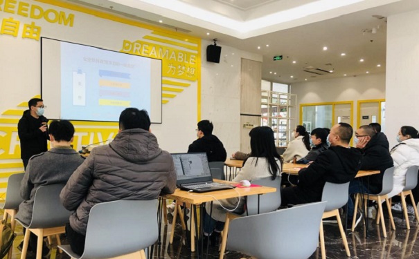 項(xiàng)目咨詢